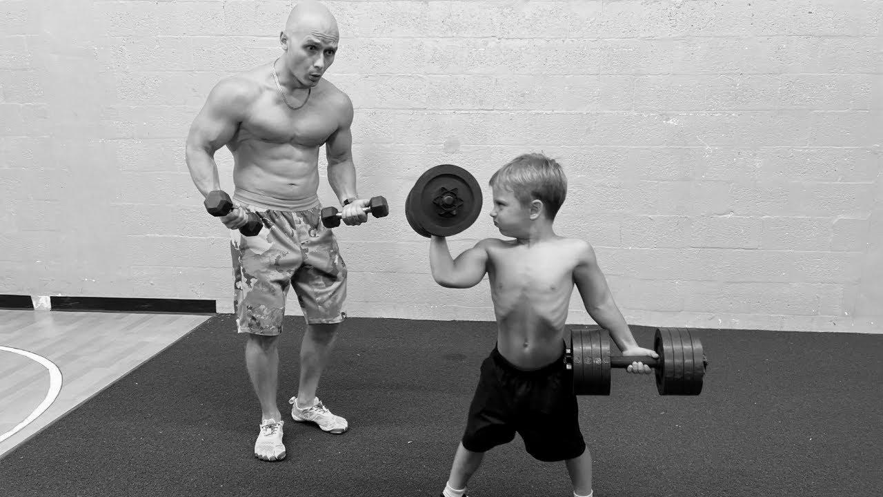  become STRONG?!  5 Yr Previous Boy Lifts Heavy Weights